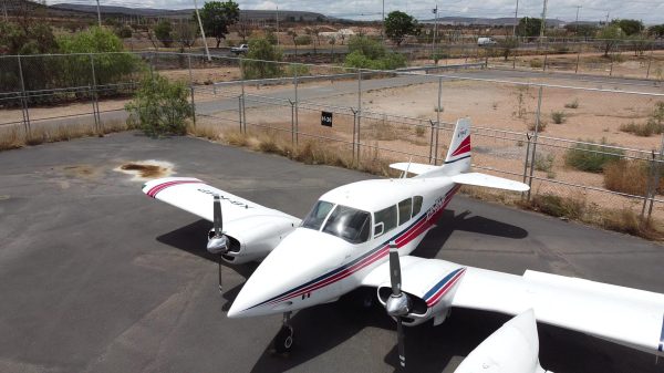 PA-23-160 Geronimo de PRAAT, foto 2 de 4