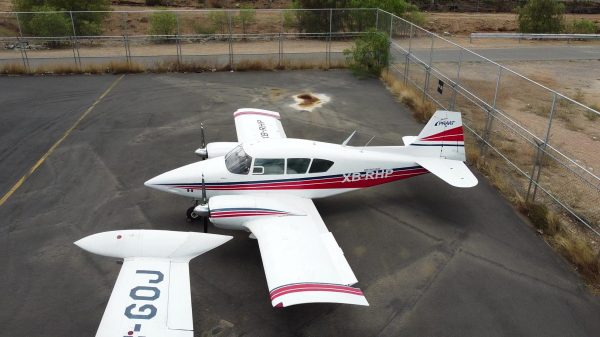 PA-23-160 Geronimo de PRAAT, foto 3 de 4